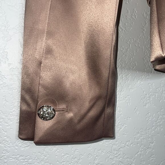 NWT Dundas X Revolve Marion Blazer in Blush Medium - Picture 8 of 16